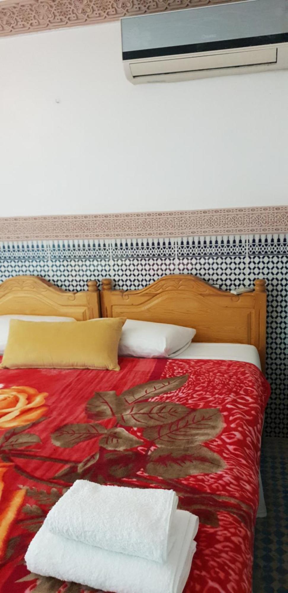La Casa Espanyola Fez Eksteriør billede